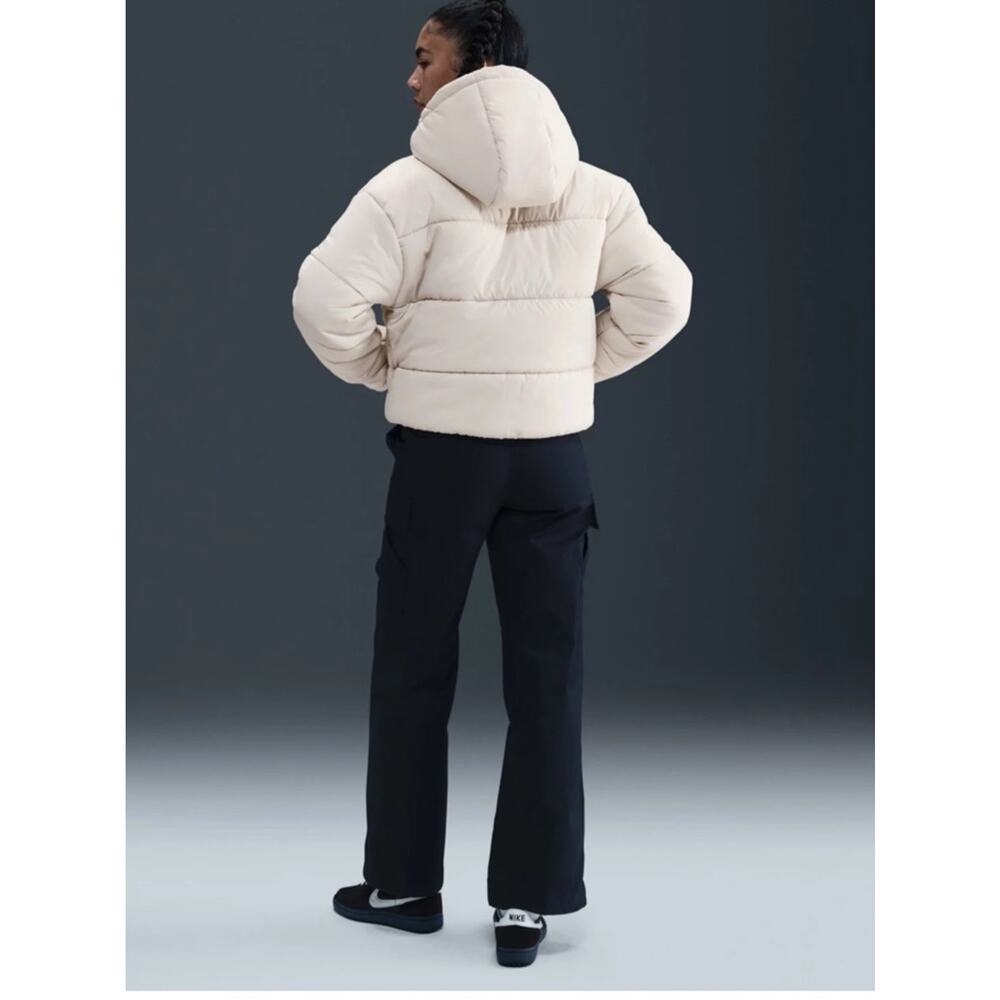 Nike Therma-fit Cropped Hooded Cream Puffer Jacket Sz S - Picture 8 of 9